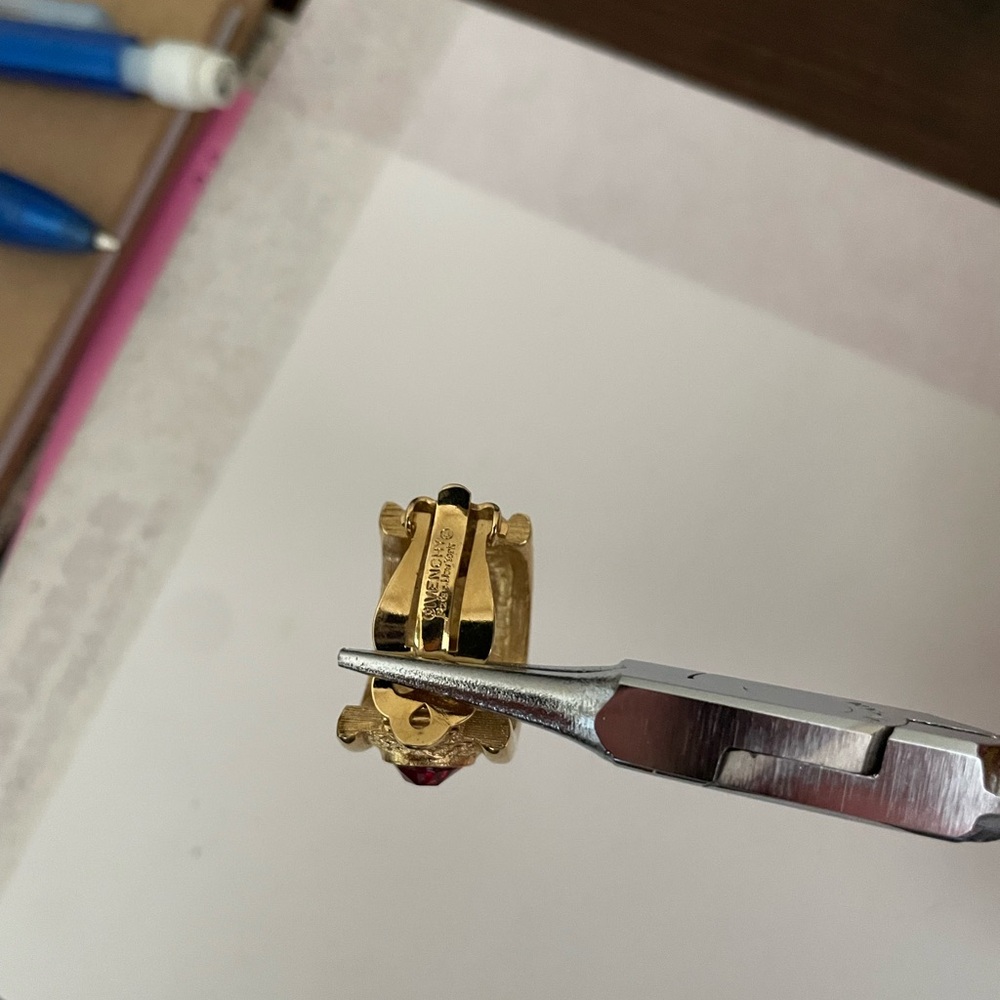 Givenchy Vintage Faux Three Stone Clip-On Earrings - Picture 2 of 2